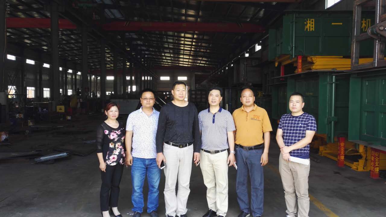 長沙湘一機(jī)械有限公司,長沙環(huán)衛(wèi)設(shè)備制造,長沙環(huán)衛(wèi)設(shè)備銷售,保潔項(xiàng)目 長沙湘一機(jī)械有限公司,長沙環(huán)衛(wèi)設(shè)備制造,長沙環(huán)衛(wèi)設(shè)備銷售,保潔項(xiàng)目